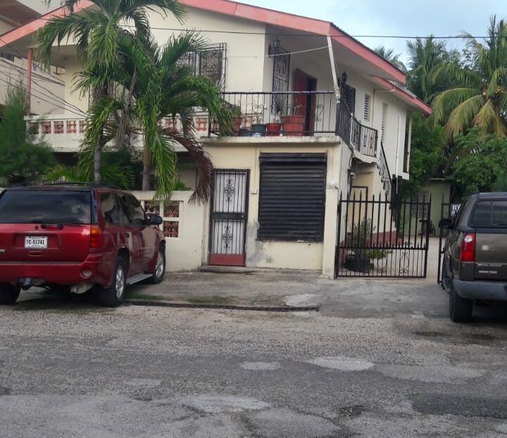 Kings Park House for sale in Belize