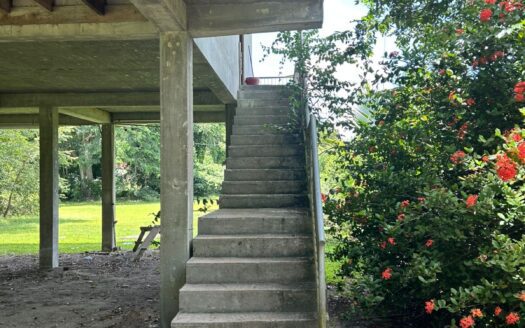 Home on Premium Size Land For Sale in Crooked Tree