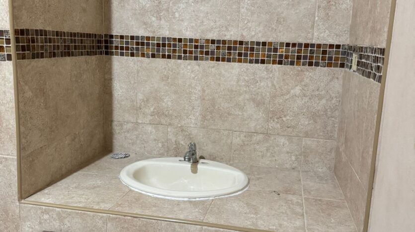 Belama Phase 2 Apartment for Rent in Belize City