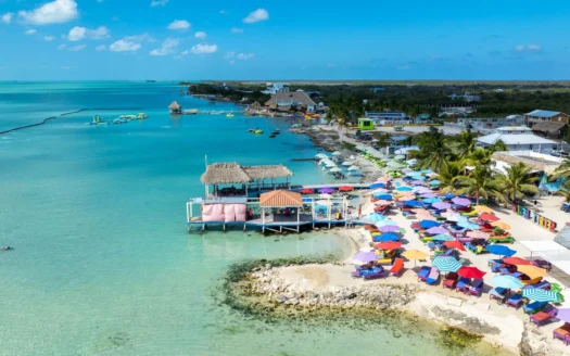 Premium Secret Beach Ambergris Caye Land for Sale – Close to the Water