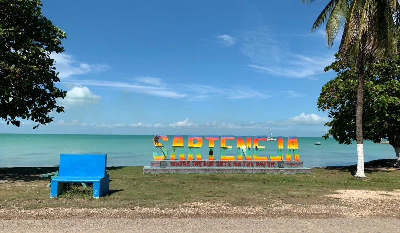 Sarteneja rental apartment