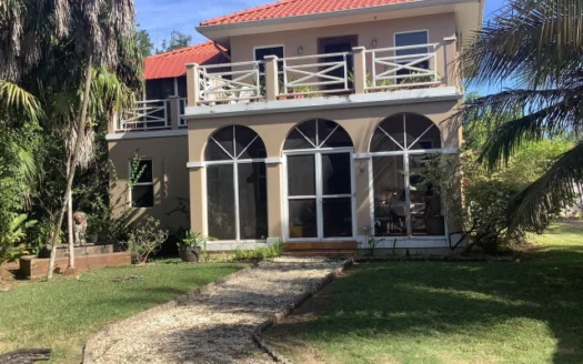 Luxury Home for Sale in Belize – Executive Orchid Bay Estate