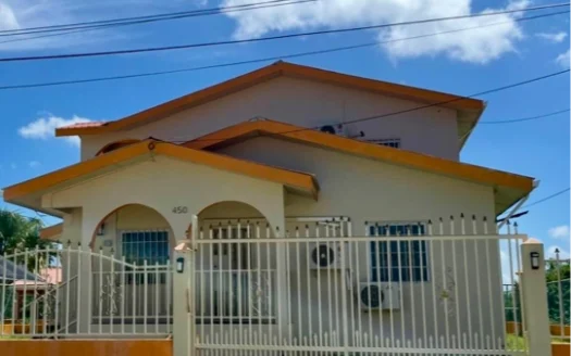 House for Rent in Vista Del Mar Belize – Secure & Private Living