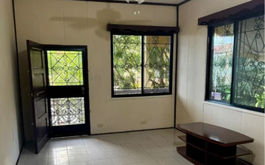 4 Bedroom Apartment for Rent in Belize City – Kings Park Area