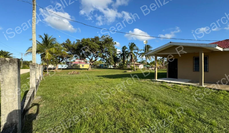 Three-bedroom house in Burrell Boom Belize