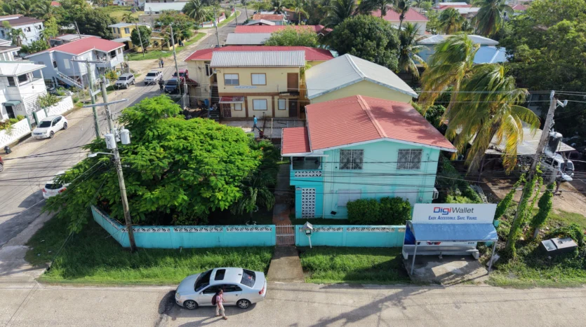 house for sale in Kings Park Belize City
